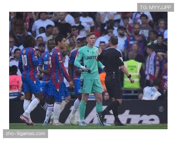 曼城两度申诉皇马禁区手球未果，裁判团队维持原判引质疑